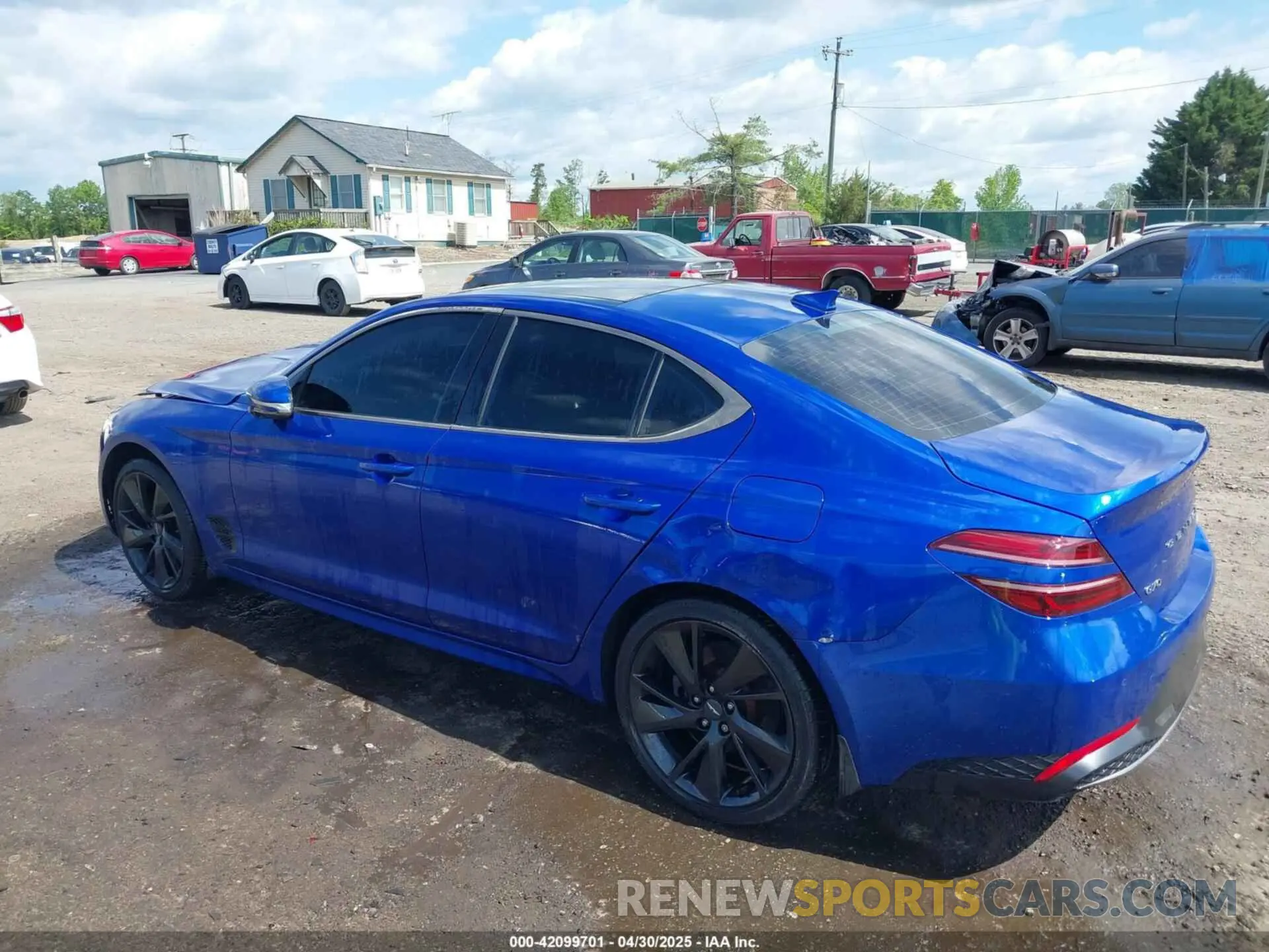 3 Фотография поврежденного автомобиля KMTG34TA2PU115639 GENESIS G70 2023