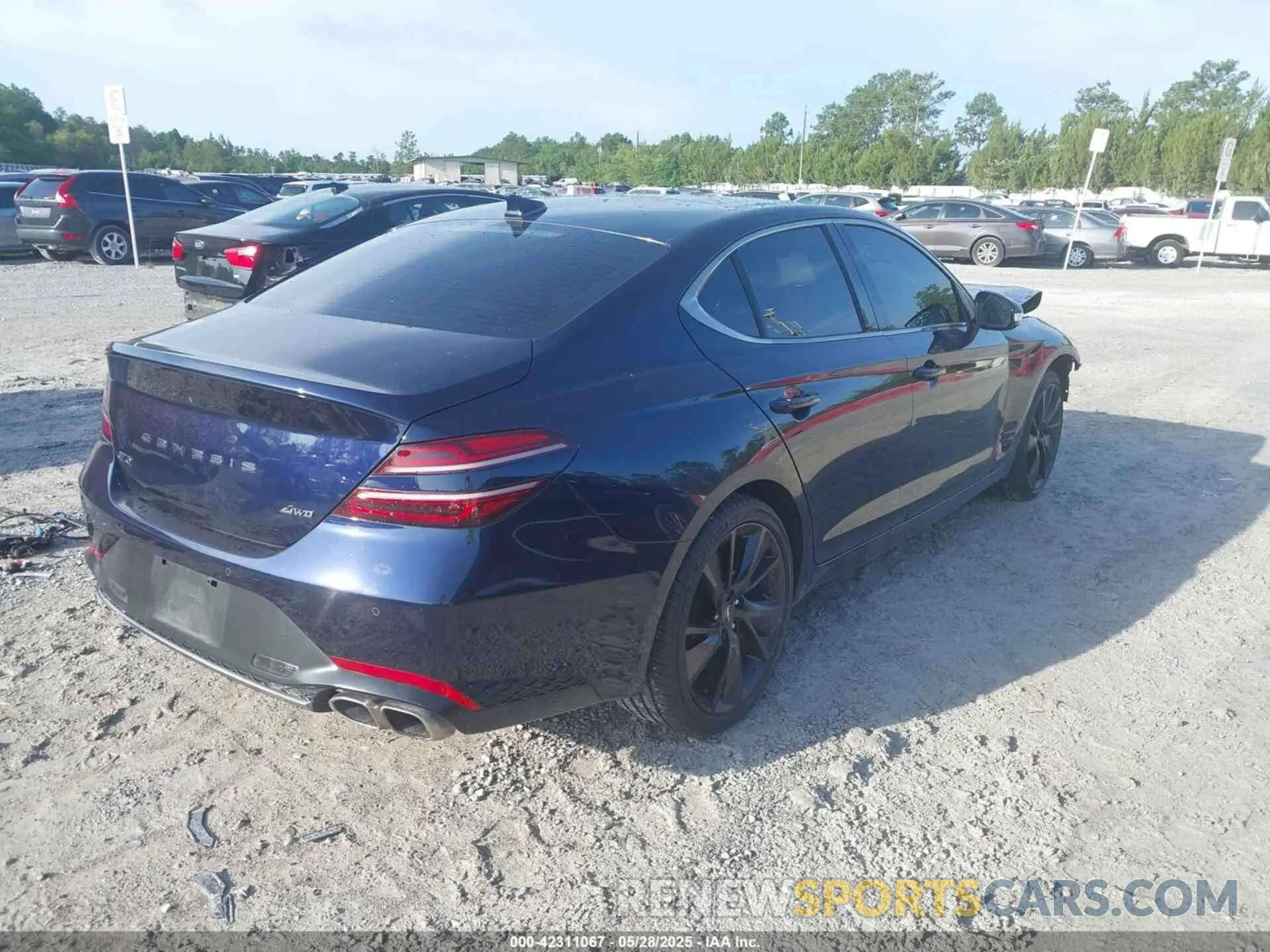 4 Фотография поврежденного автомобиля KMTG34TA5PU111214 GENESIS G70 2023