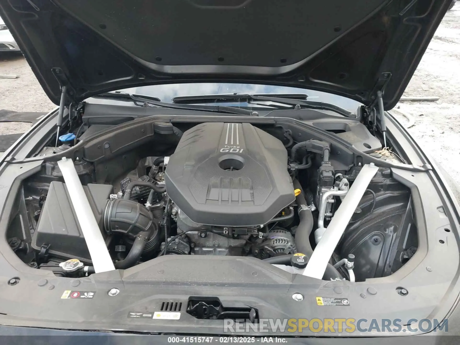 10 Photograph of a damaged car KMTG34TA5PU120298 GENESIS G70 2023