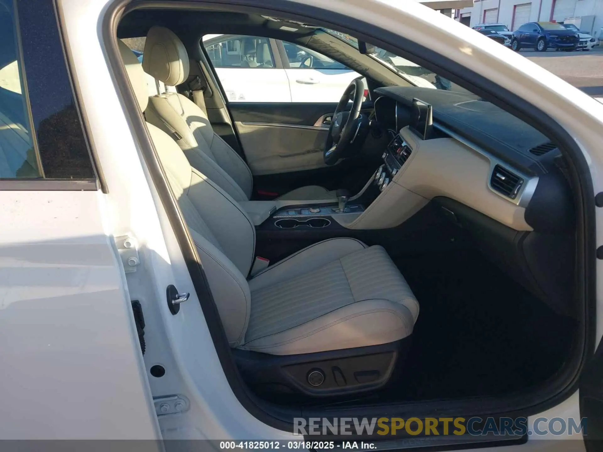 5 Photograph of a damaged car KMTG34TA7PU112073 GENESIS G70 2023