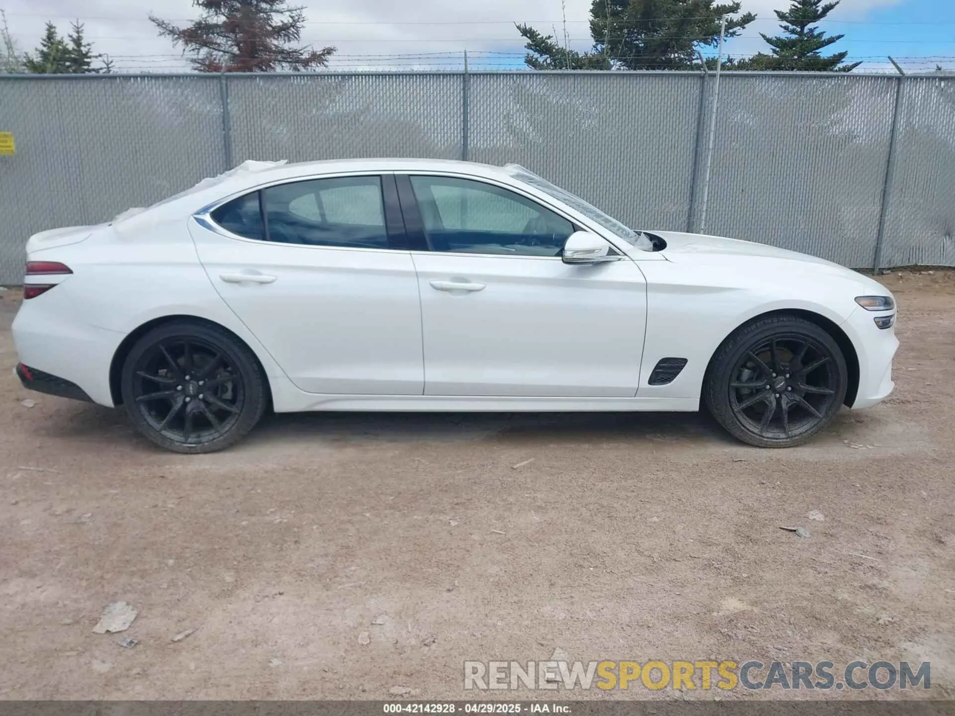 13 Photograph of a damaged car KMTG34TA7PU131917 GENESIS G70 2023