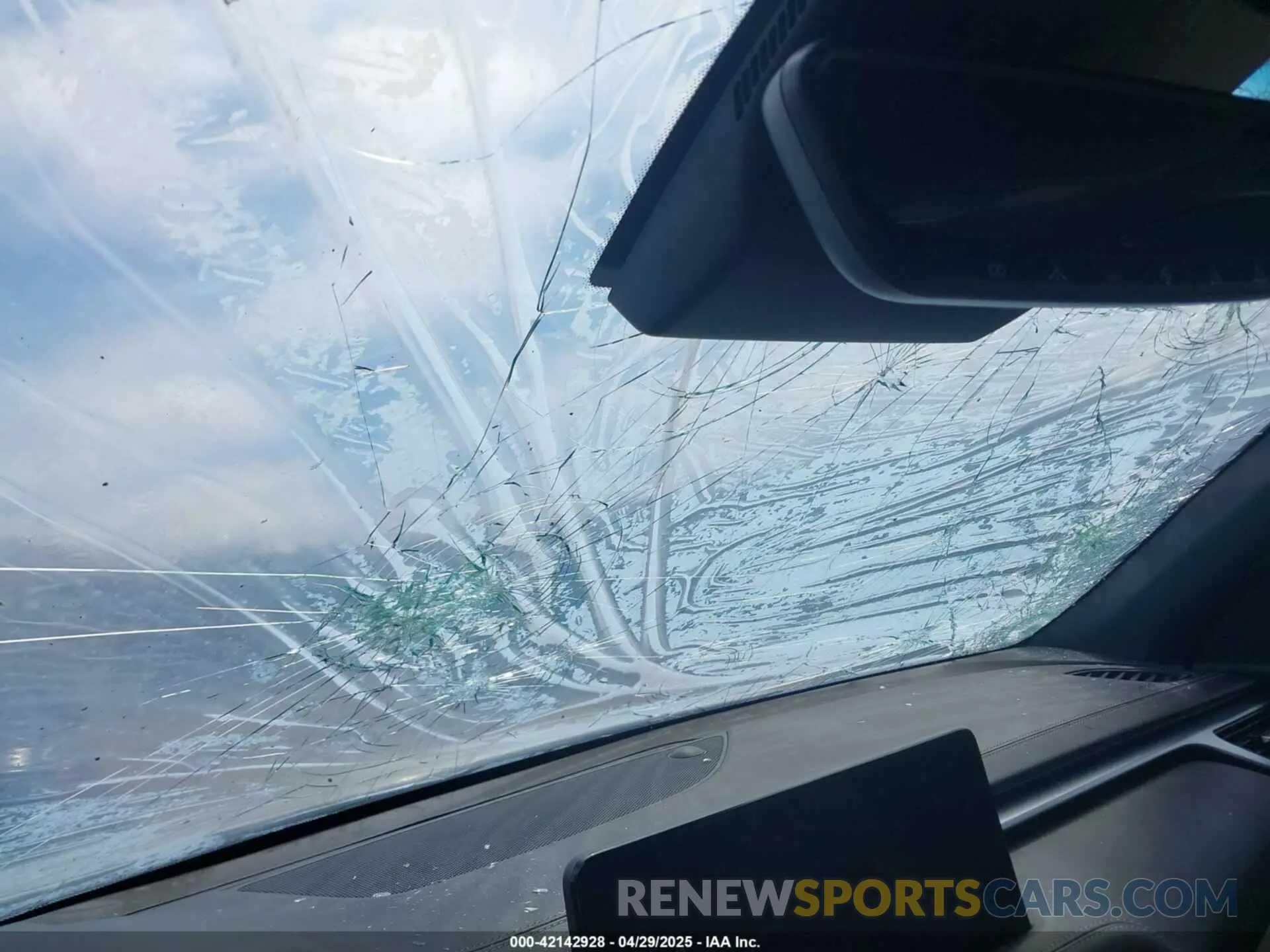 17 Photograph of a damaged car KMTG34TA7PU131917 GENESIS G70 2023