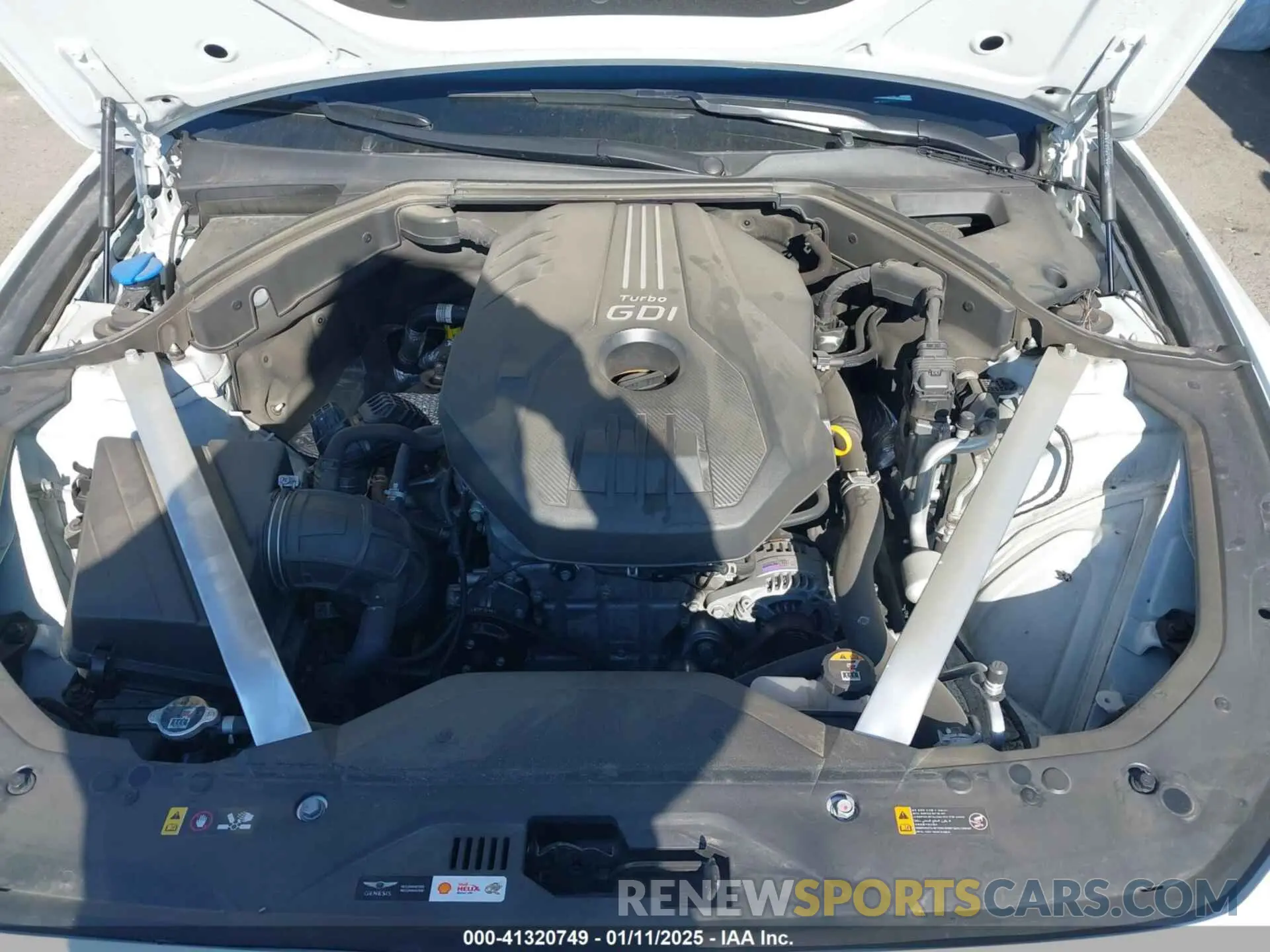 10 Photograph of a damaged car KMTG34TAXPU112861 GENESIS G70 2023