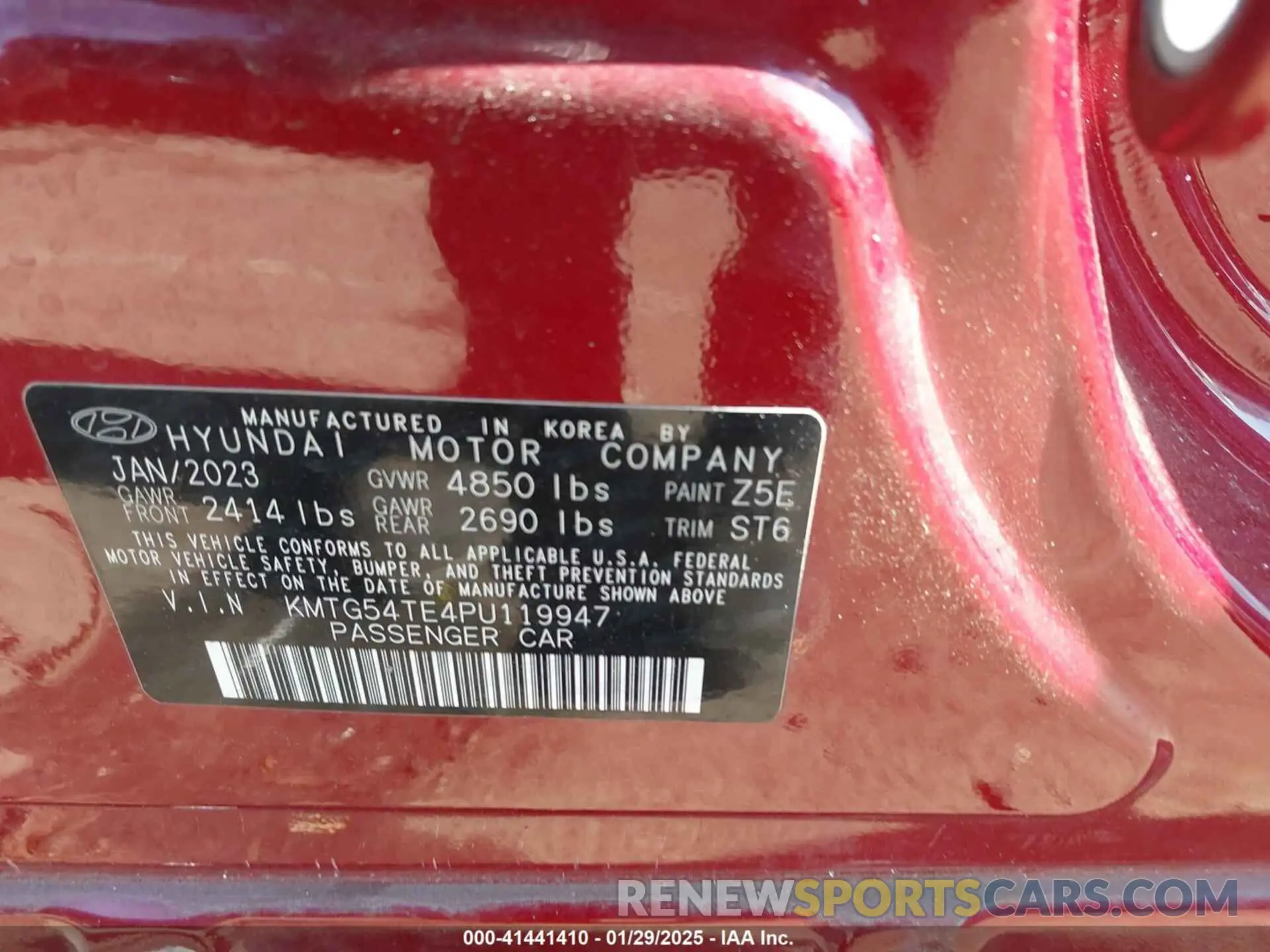 9 Photograph of a damaged car KMTG54TE4PU119947 GENESIS G70 2023