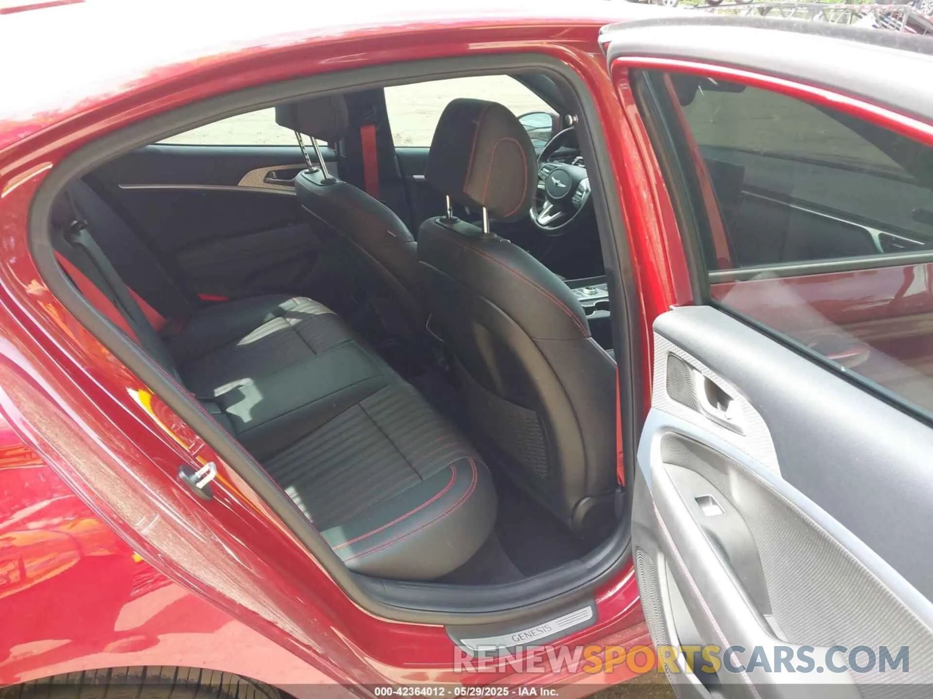 8 Photograph of a damaged car KMTG54TE5PU120847 GENESIS G70 2023