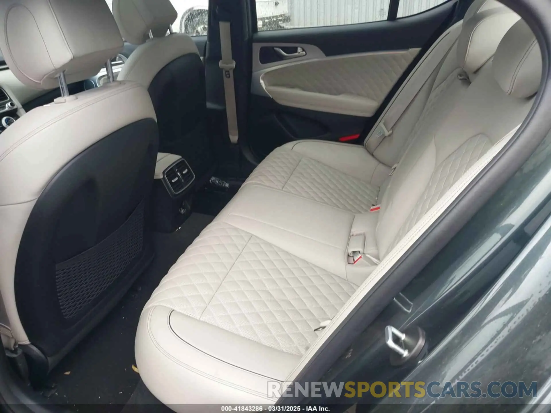 8 Photograph of a damaged car KMTG54TE6PU113485 GENESIS G70 2023
