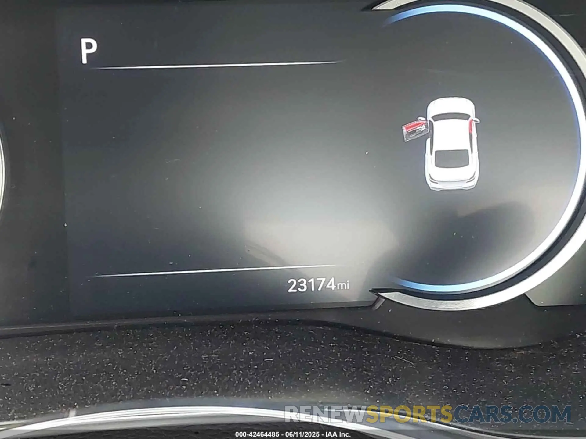 15 Photograph of a damaged car KMTG34SC2RU142670 GENESIS G70 2024