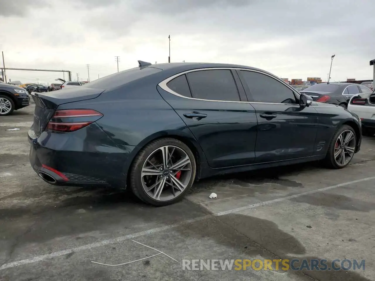 3 Фотография поврежденного автомобиля KMTG54SE2RU137450 GENESIS G70 2024