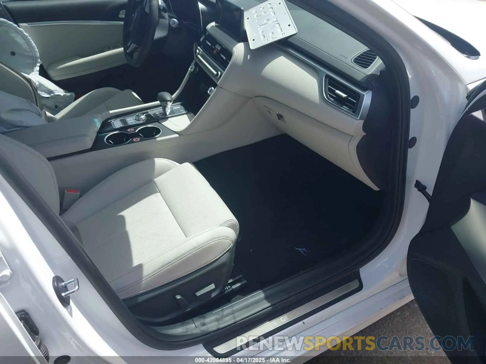 5 Фотография поврежденного автомобиля KMTG34SC6SU155525 GENESIS G70 2025