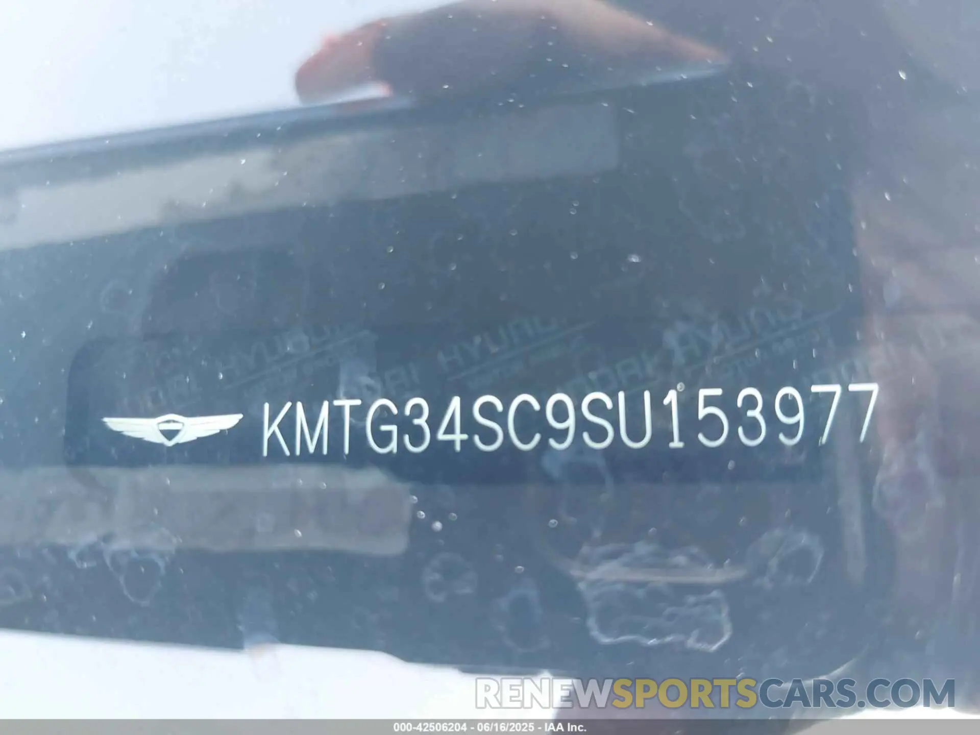 9 Фотография поврежденного автомобиля KMTG34SC9SU153977 GENESIS G70 2025