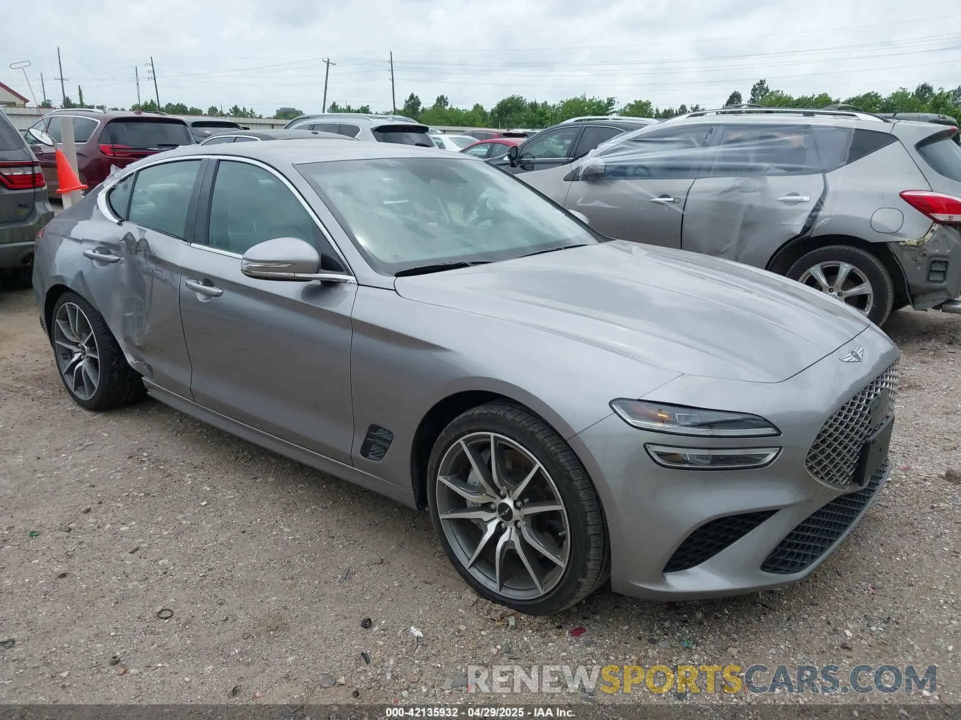 1 Фотография поврежденного автомобиля KMTG34SCXSU148223 GENESIS G70 2025