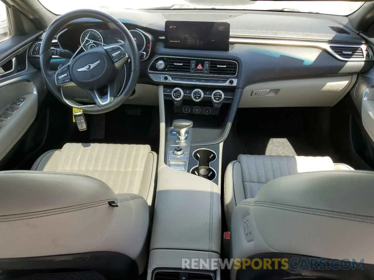 8 Photograph of a damaged car KMTG34TA0NU089619 GENESIS G70 BASE 2022