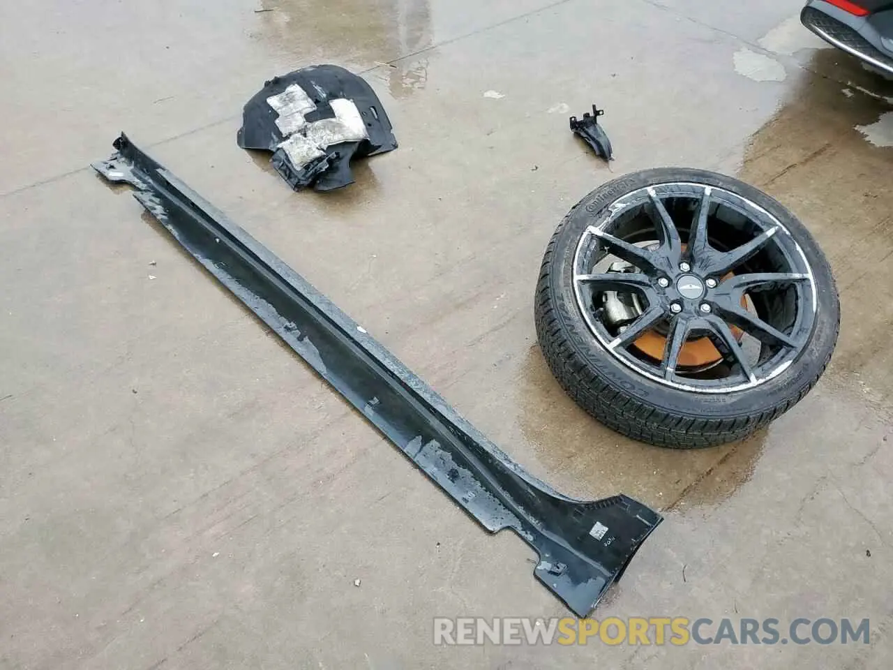12 Photograph of a damaged car KMTG34TA1NU098488 GENESIS G70 BASE 2022