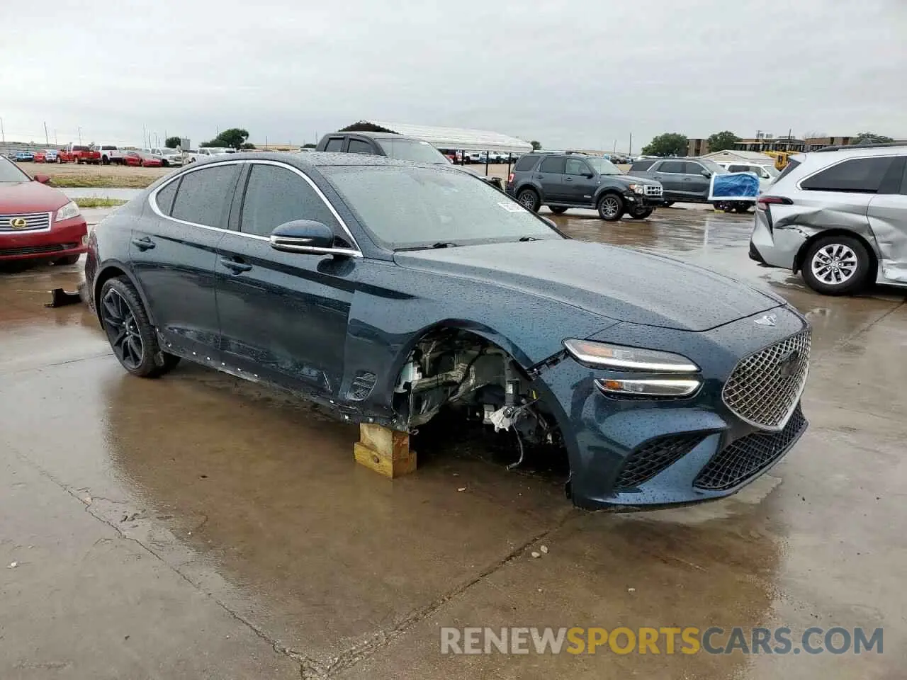4 Photograph of a damaged car KMTG34TA1NU098488 GENESIS G70 BASE 2022