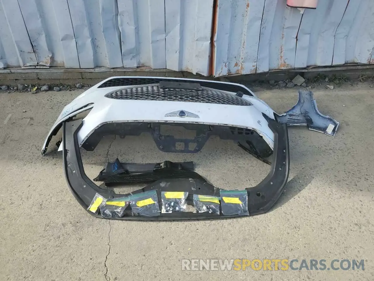 12 Photograph of a damaged car KMTG34TA1NU103382 GENESIS G70 BASE 2022