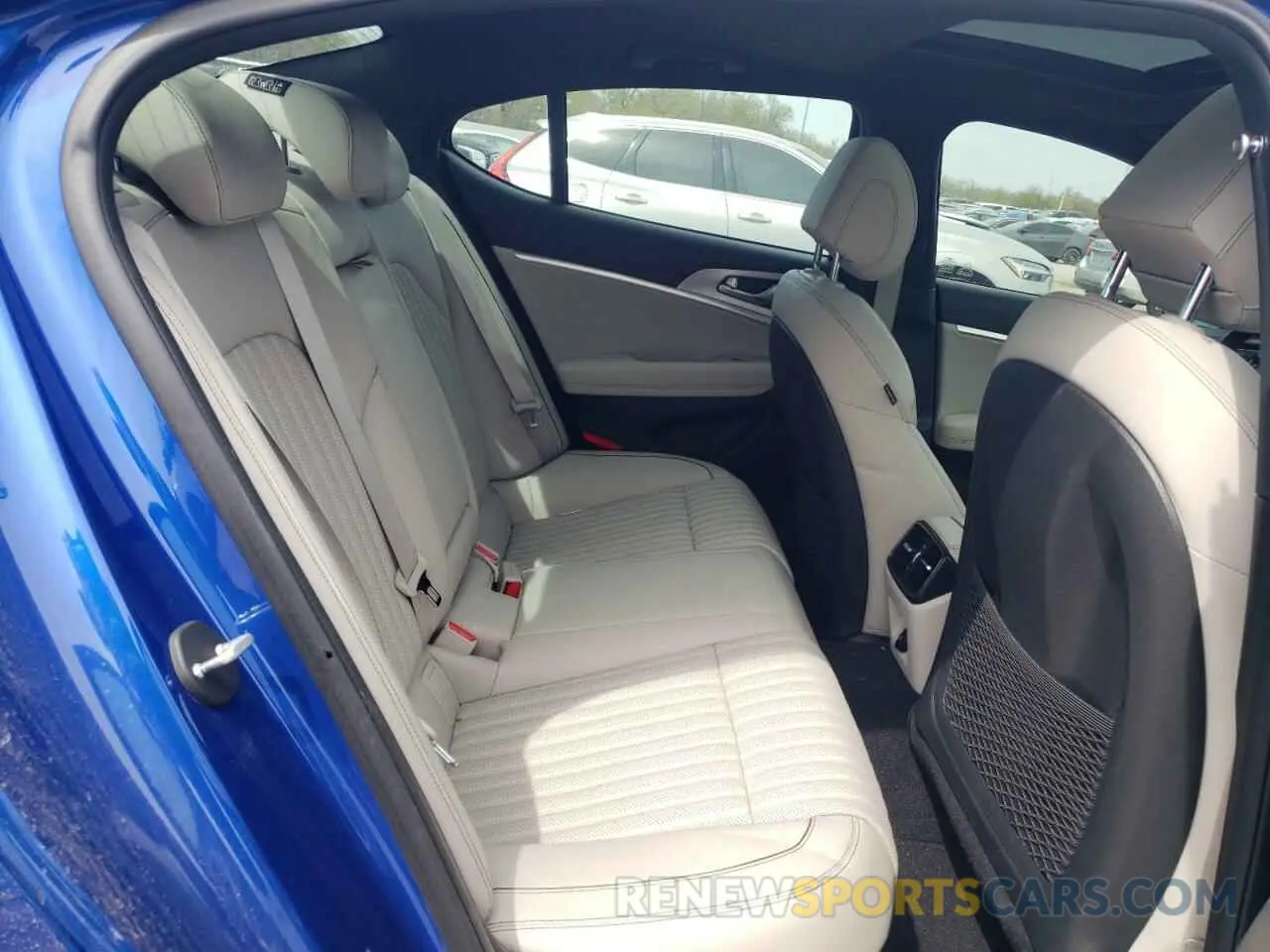 10 Photograph of a damaged car KMTG34TA2NU087158 GENESIS G70 BASE 2022