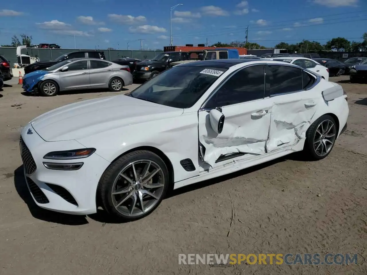 1 Фотография поврежденного автомобиля KMTG34TA2NU096216 GENESIS G70 BASE 2022