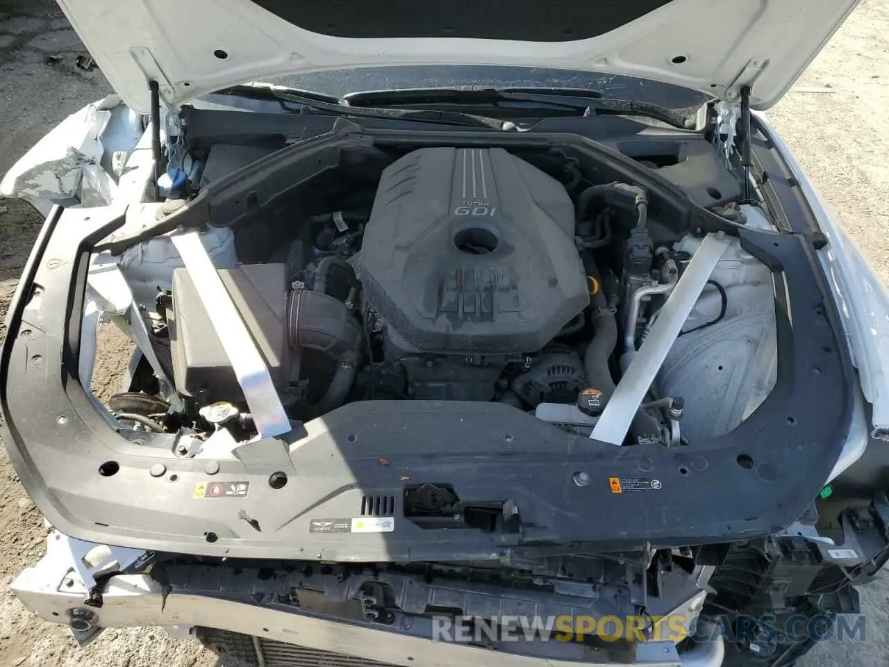 11 Photograph of a damaged car KMTG34TA6NU094050 GENESIS G70 BASE 2022