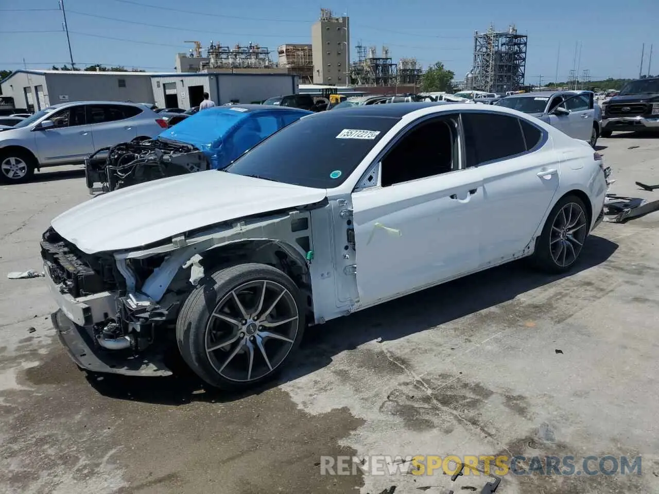 1 Photograph of a damaged car KMTG34TA6NU098521 GENESIS G70 BASE 2022