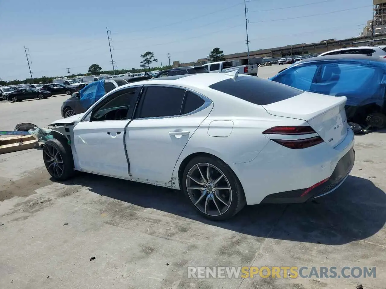 2 Photograph of a damaged car KMTG34TA6NU098521 GENESIS G70 BASE 2022