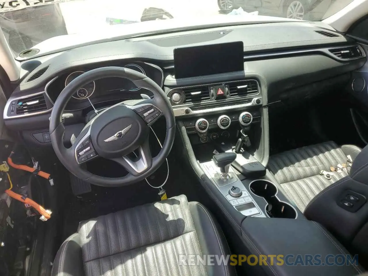 8 Photograph of a damaged car KMTG34TA6NU098521 GENESIS G70 BASE 2022