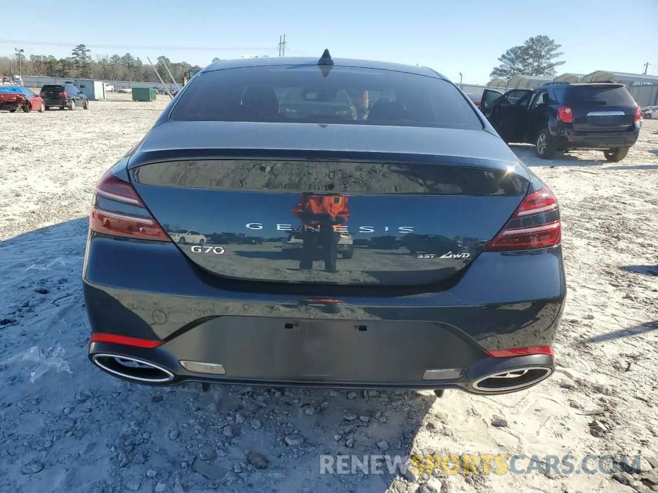 6 Photograph of a damaged car KMTG54TE2NU103064 GENESIS G70 BASE 2022