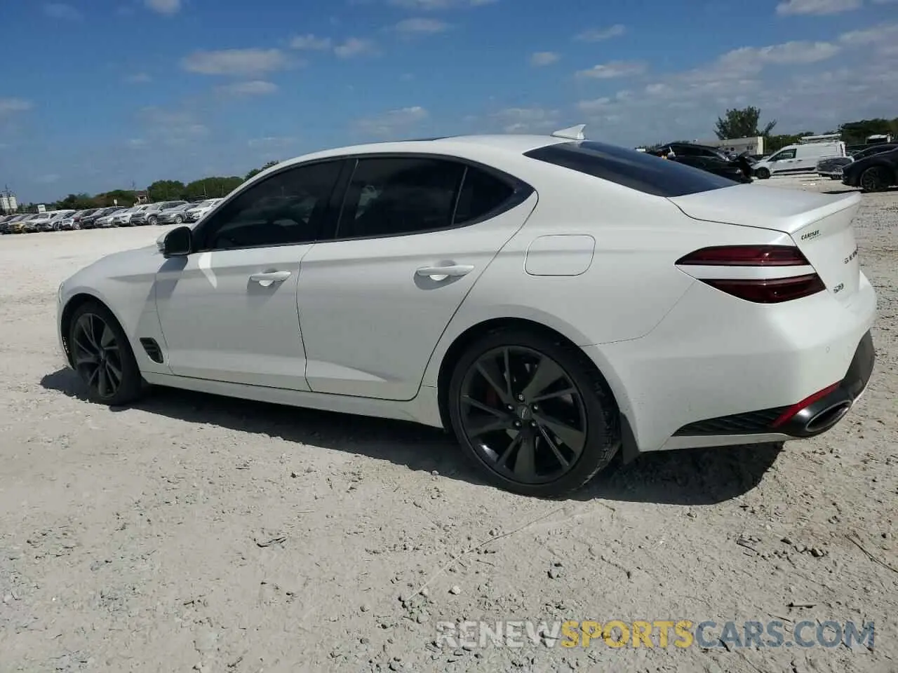 2 Фотография поврежденного автомобиля KMTG54TE5NU094117 GENESIS G70 BASE 2022