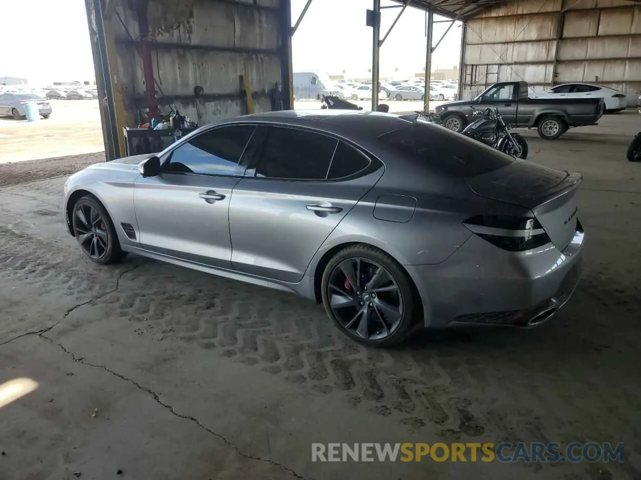 2 Фотография поврежденного автомобиля KMTG54TE8NU090398 GENESIS G70 BASE 2022