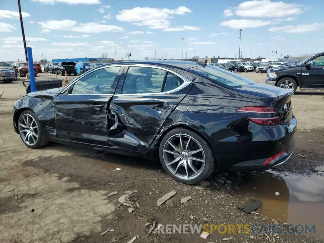 2 Фотография поврежденного автомобиля KMTG34TA4PU121426 GENESIS G70 BASE 2023