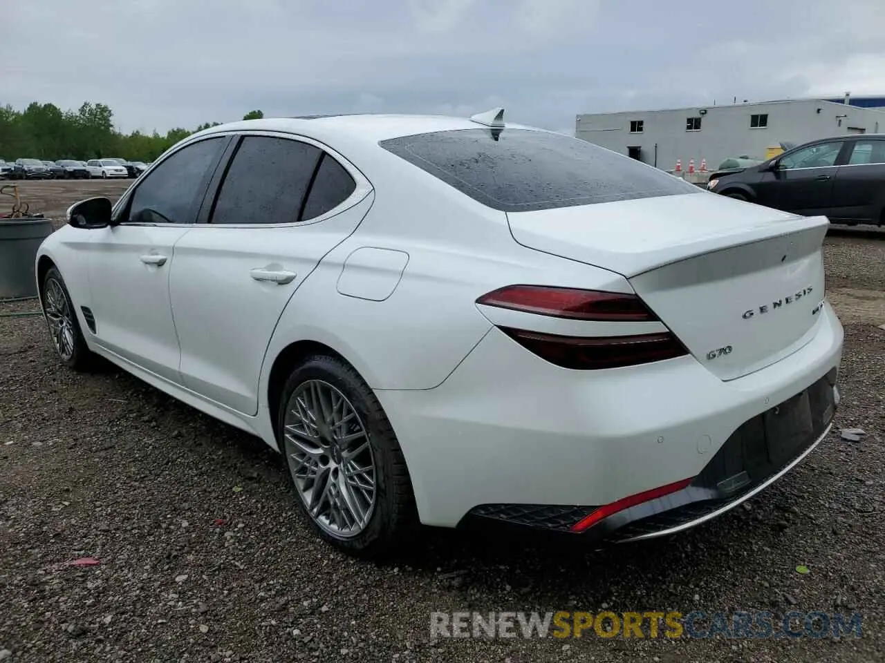 2 Фотография поврежденного автомобиля KMTG34TA8PU124927 GENESIS G70 BASE 2023