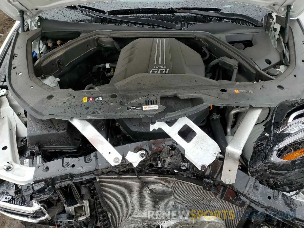 11 Photograph of a damaged car KMTG34TA9PU123771 GENESIS G70 BASE 2023