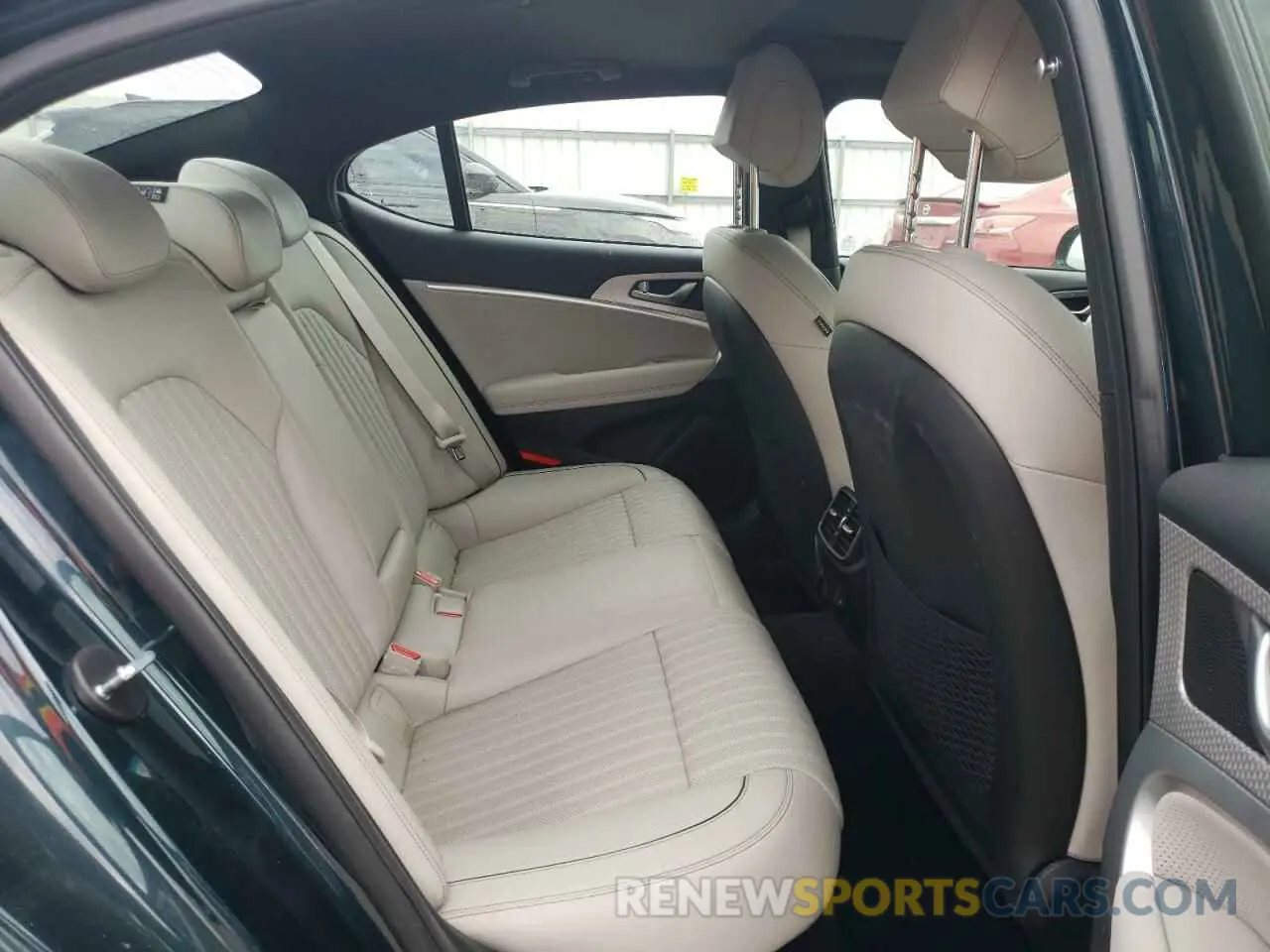 10 Photograph of a damaged car KMTG34TA9PU126296 GENESIS G70 BASE 2023