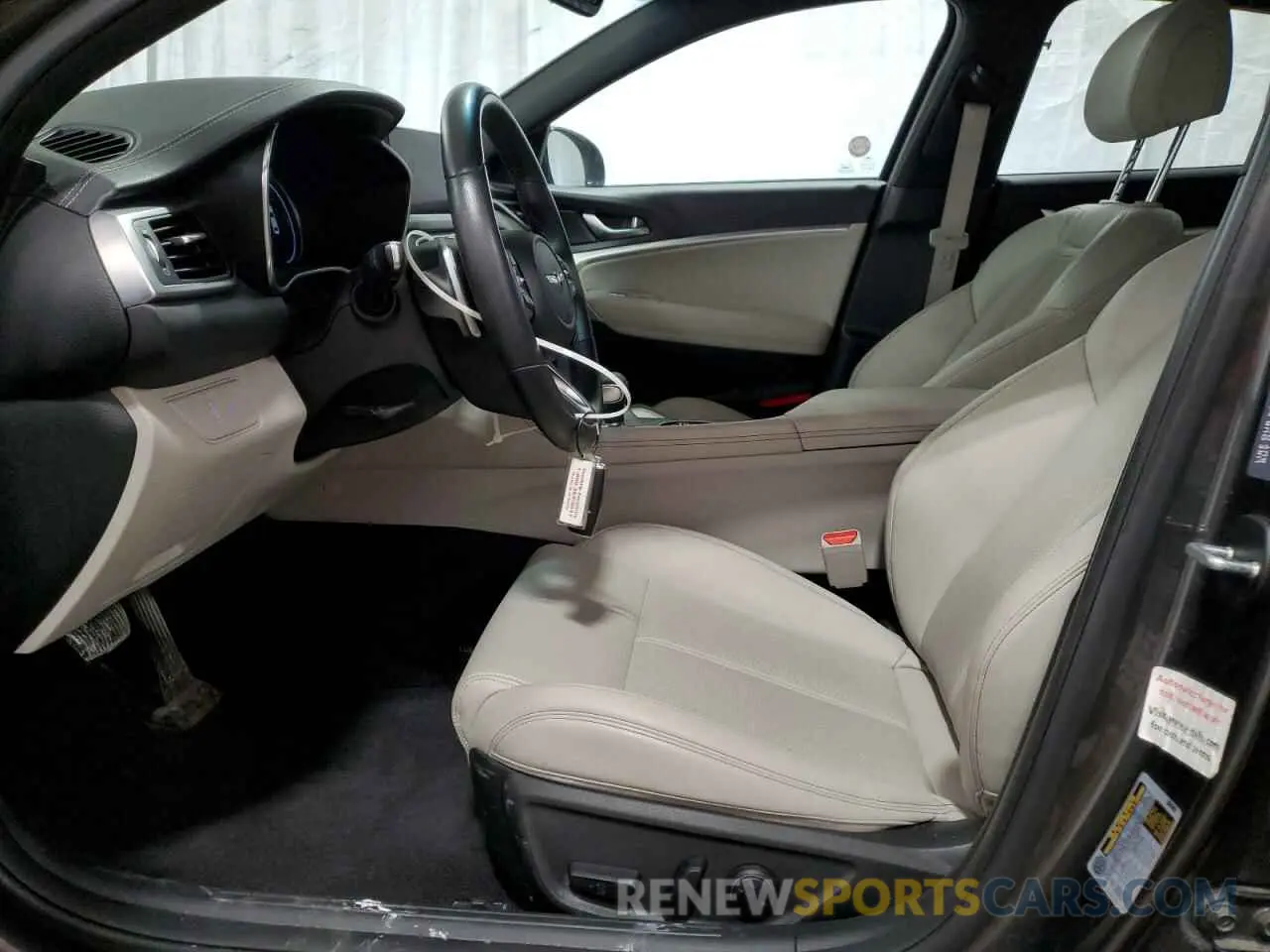 7 Фотография поврежденного автомобиля KMTG34TA9PU126959 GENESIS G70 BASE 2023