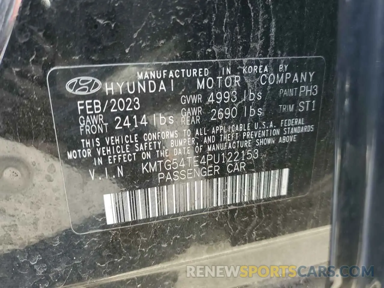 14 Photograph of a damaged car KMTG54TE4PU122153 GENESIS G70 BASE 2023