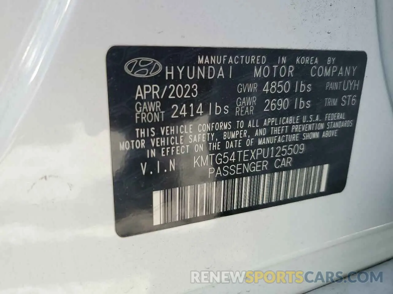 12 Photograph of a damaged car KMTG54TEXPU125509 GENESIS G70 BASE 2023