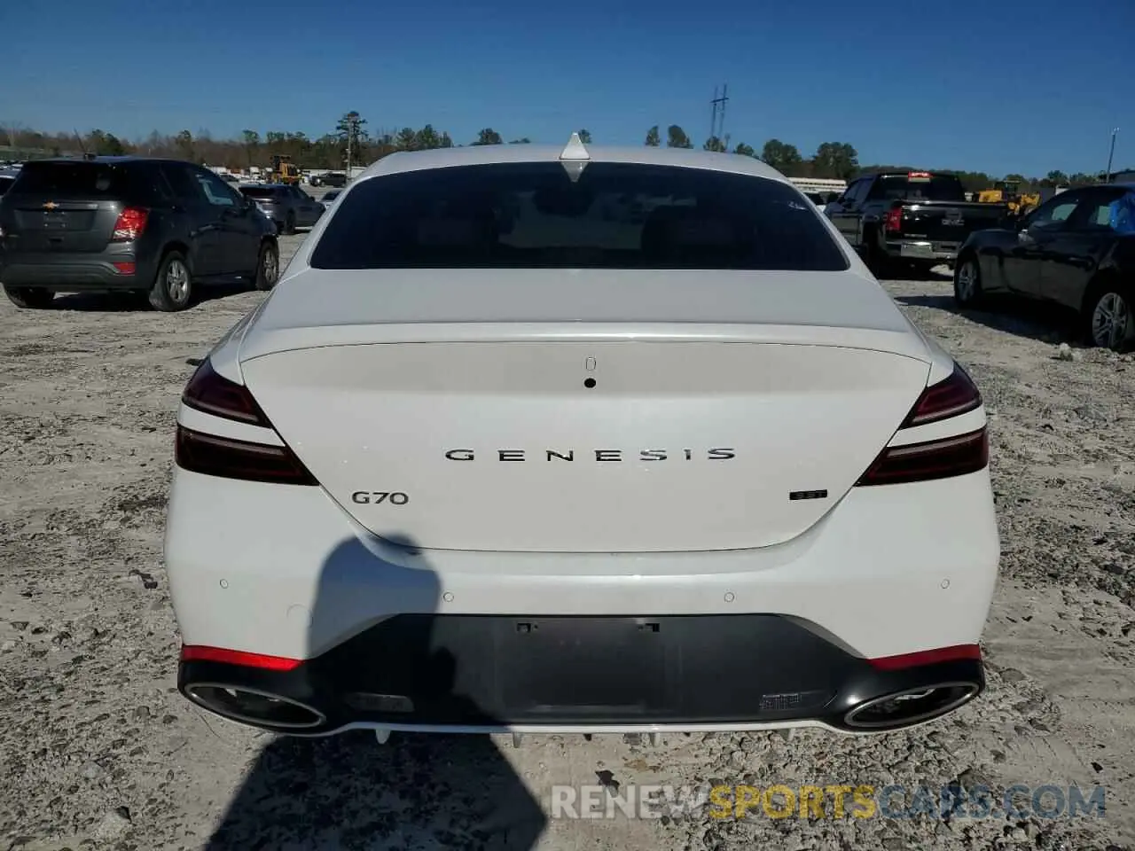 6 Photograph of a damaged car KMTG54TEXPU125509 GENESIS G70 BASE 2023