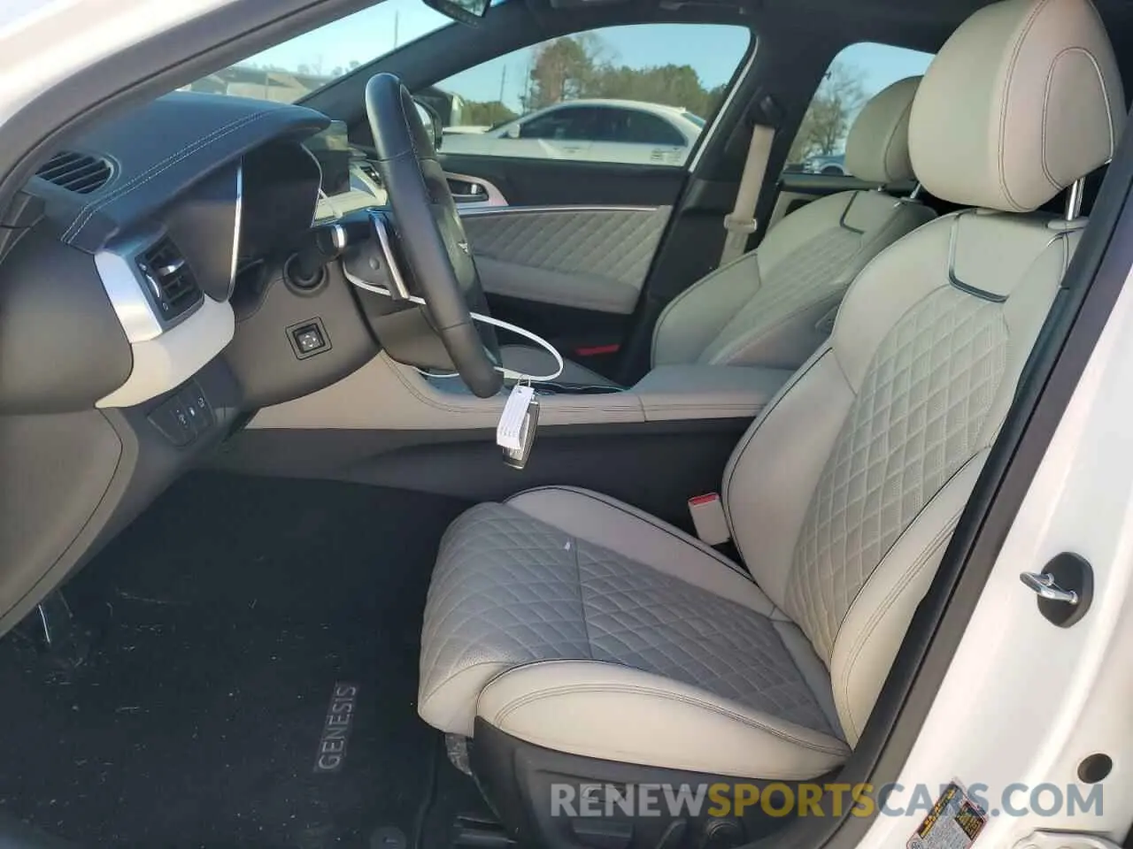 7 Photograph of a damaged car KMTG54TEXPU125509 GENESIS G70 BASE 2023
