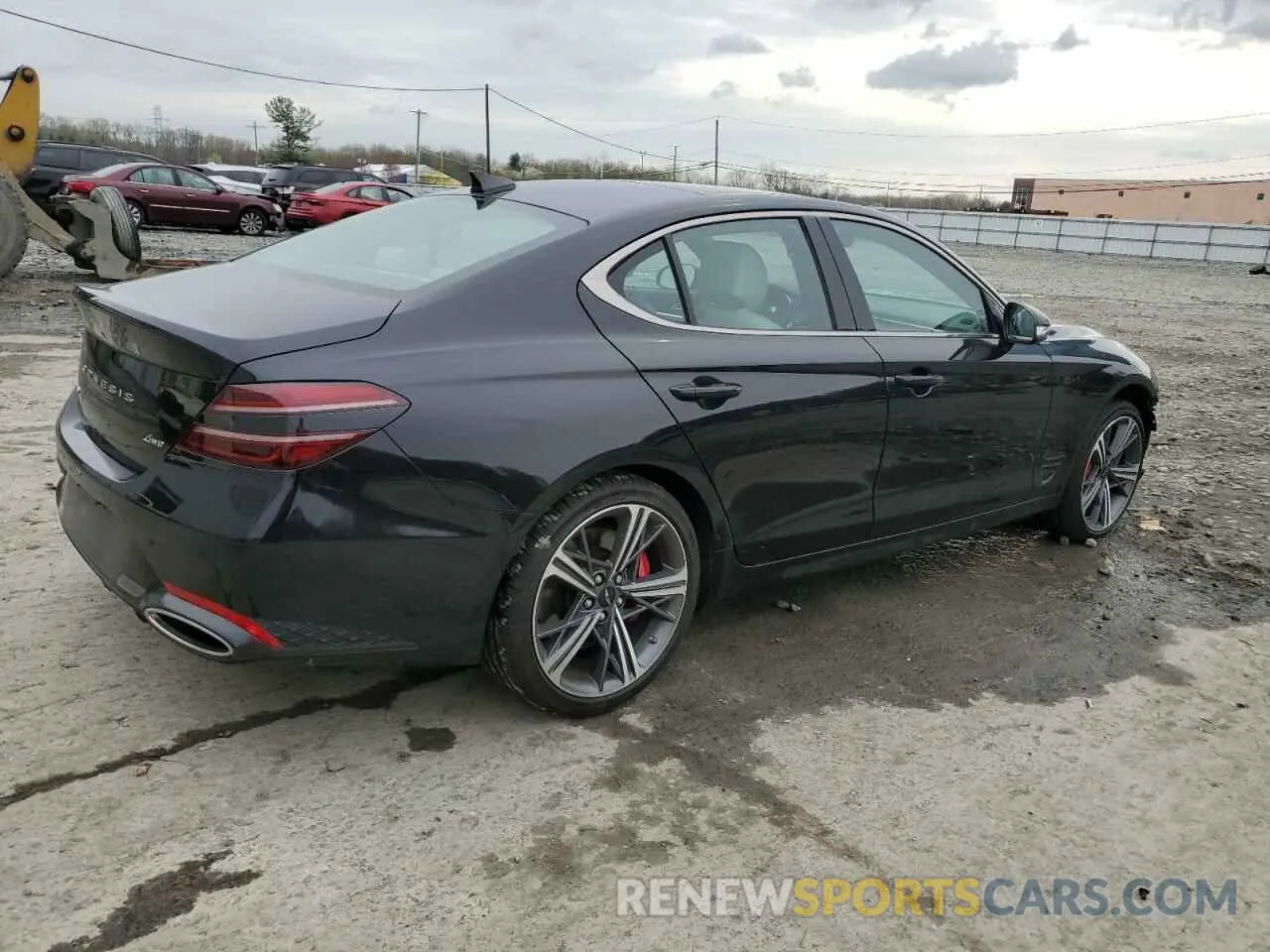 3 Фотография поврежденного автомобиля KMTG34SC0RU136639 GENESIS G70 BASE 2024