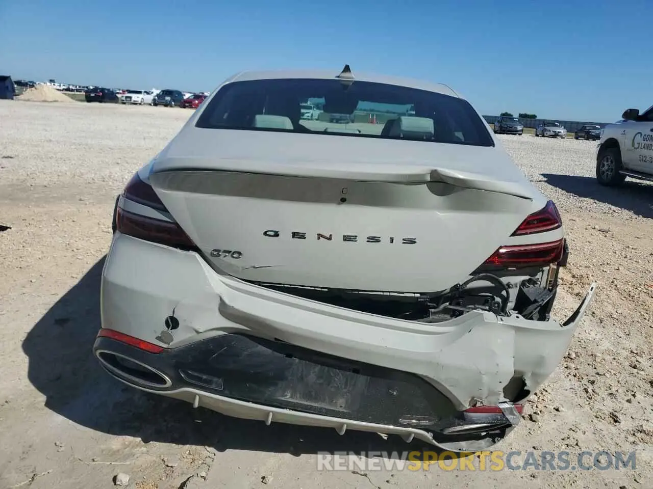 6 Фотография поврежденного автомобиля KMTG34SC5RU142873 GENESIS G70 BASE 2024