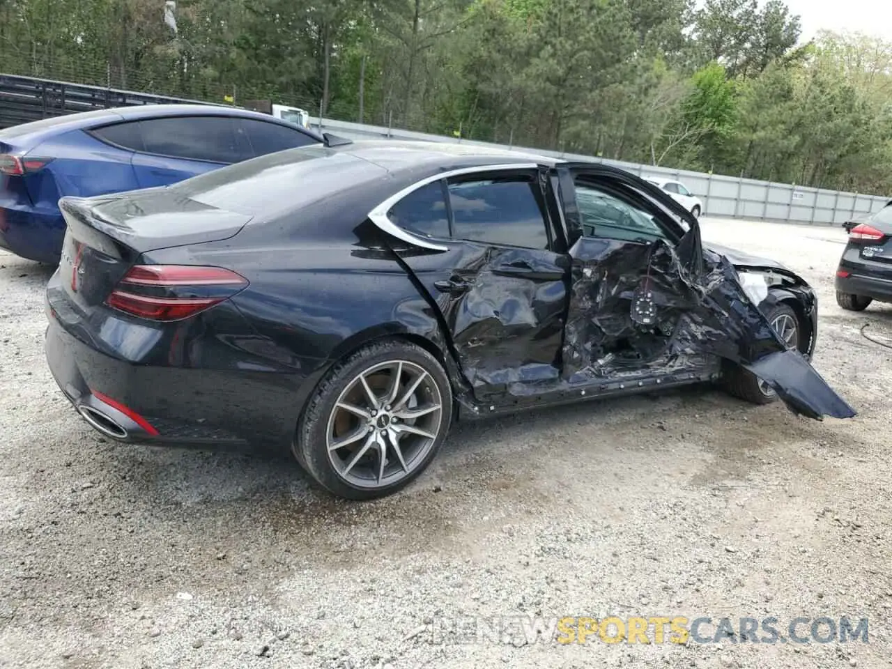 3 Photograph of a damaged car KMTG34SCXRU139029 GENESIS G70 BASE 2024
