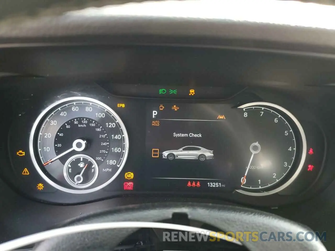 9 Фотография поврежденного автомобиля KMTG34SC1SU153729 GENESIS G70 BASE 2025