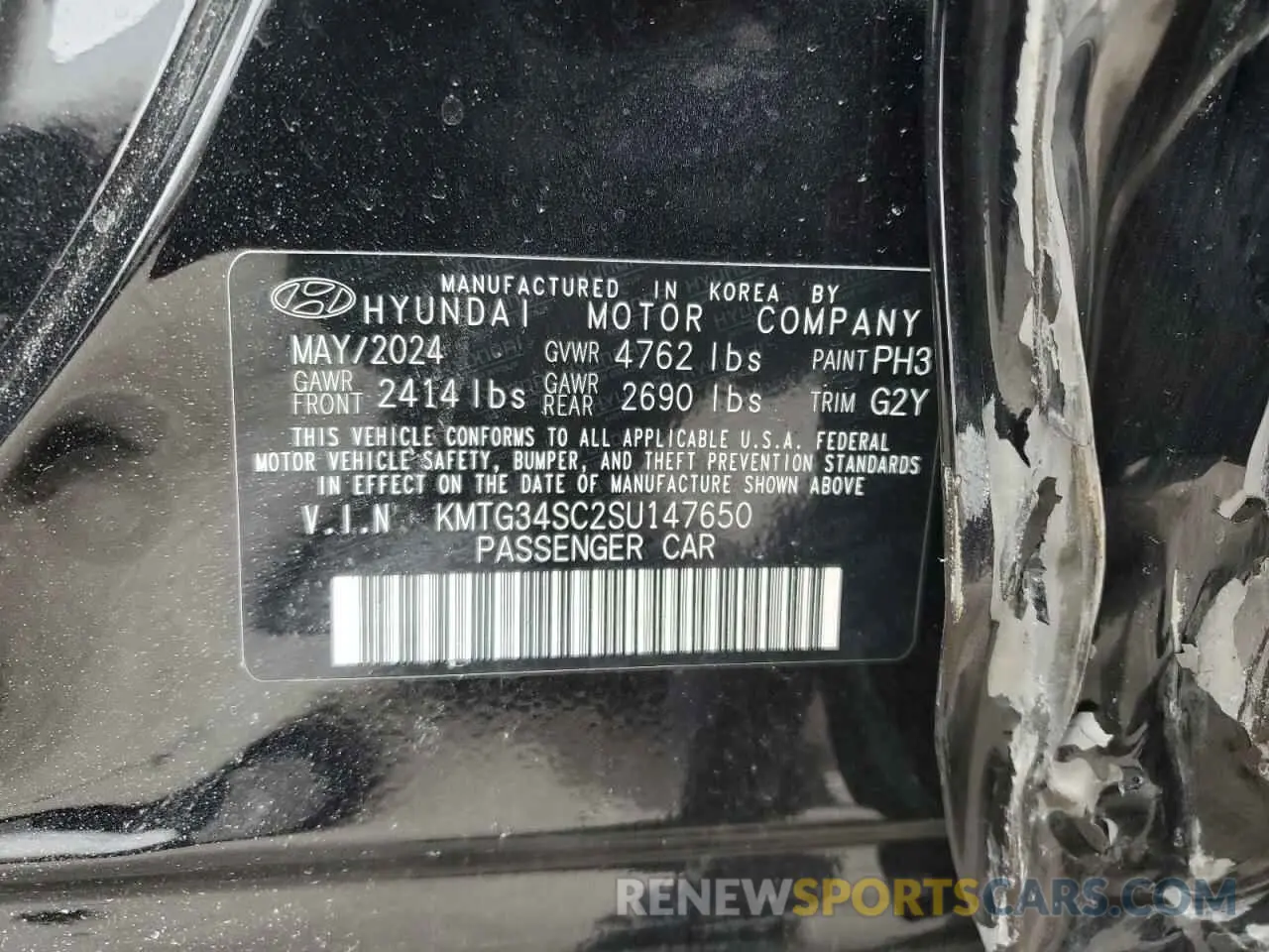 12 Photograph of a damaged car KMTG34SC2SU147650 GENESIS G70 BASE 2025