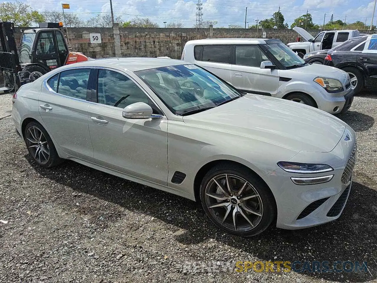 4 Photograph of a damaged car KMTG34SC6SU152947 GENESIS G70 BASE 2025