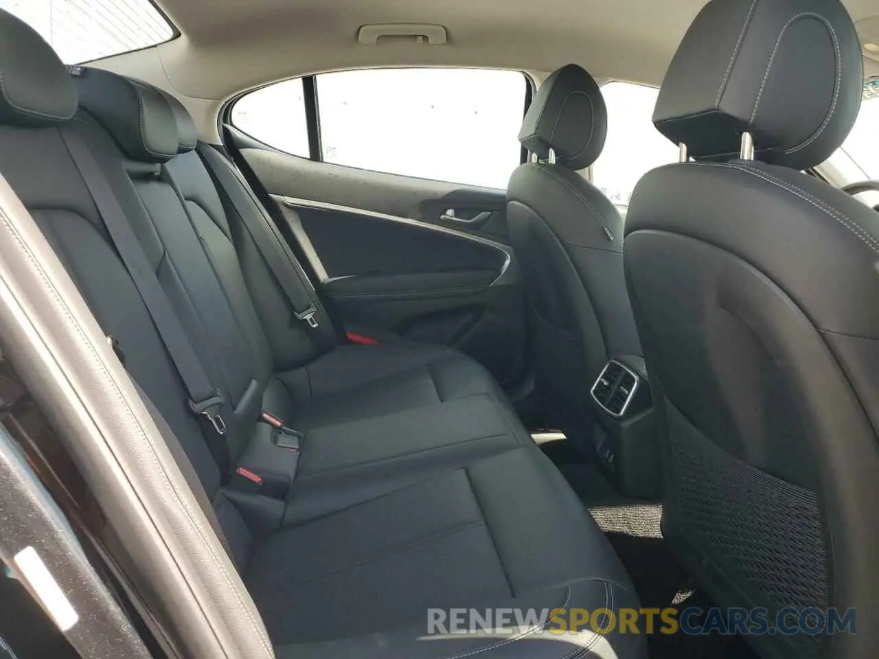10 Фотография поврежденного автомобиля KMTG34SC6SU154908 GENESIS G70 BASE 2025