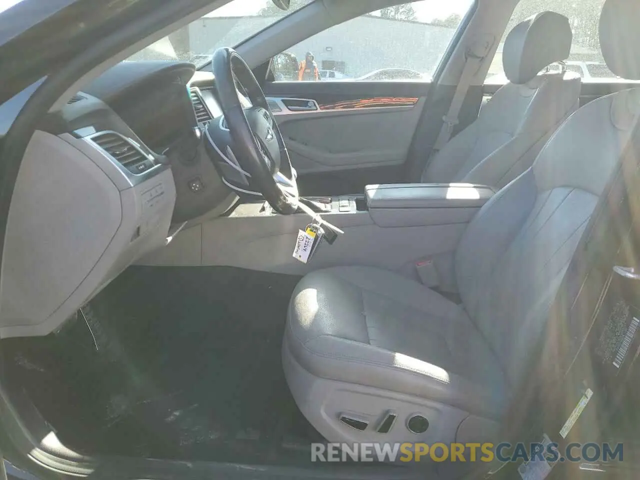 7 Photograph of a damaged car KMTFN4JE5KU305293 GENESIS G80 2019