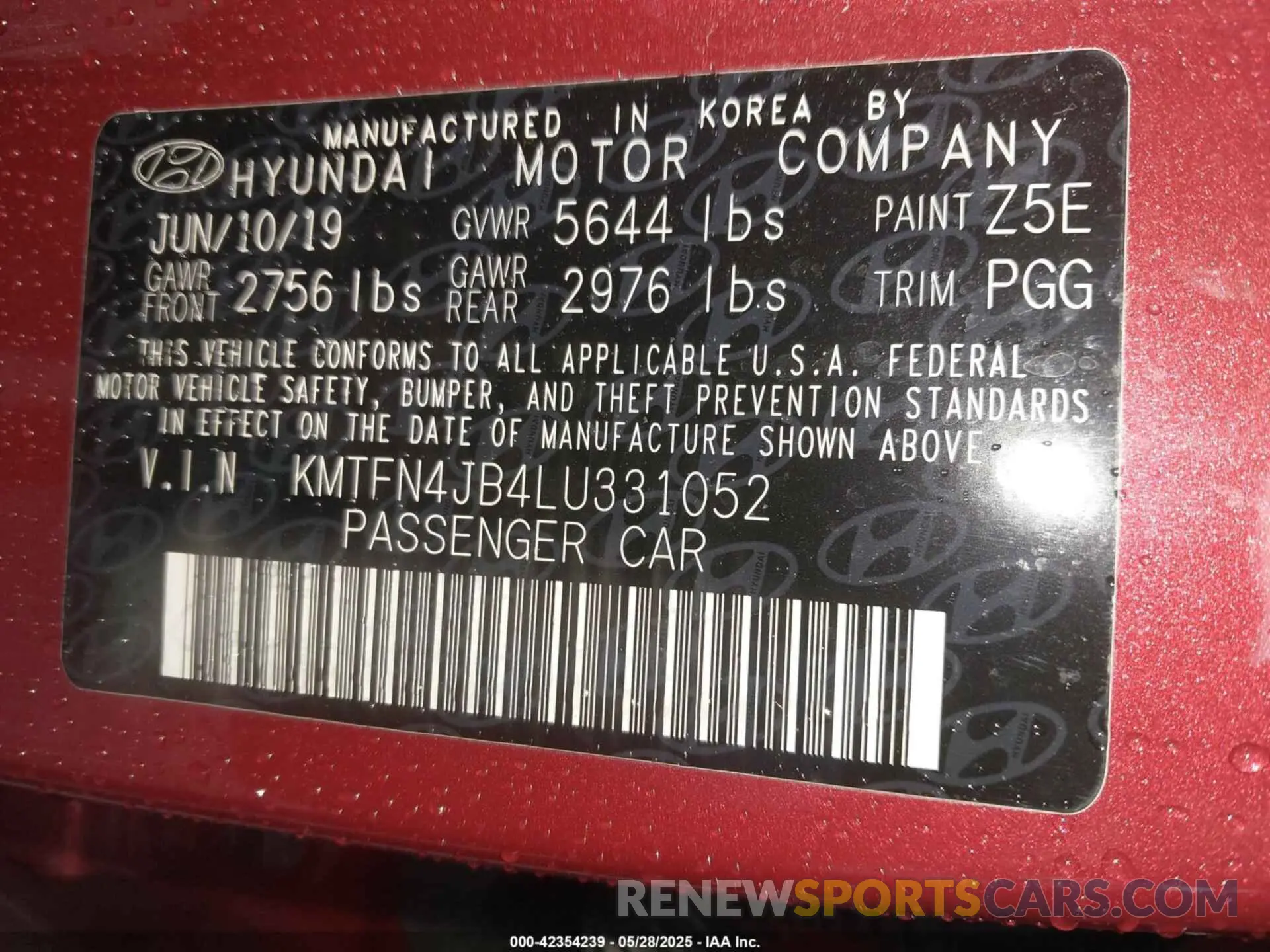 9 Photograph of a damaged car KMTFN4JB4LU331052 GENESIS G80 2020