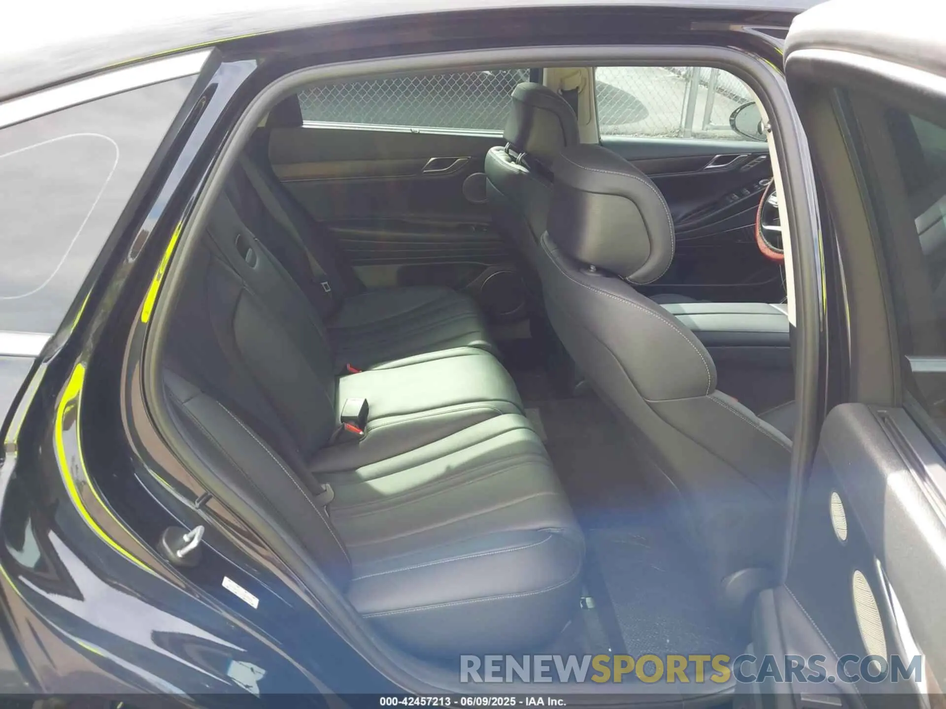 8 Фотография поврежденного автомобиля KMTGB4SC1MU046945 GENESIS G80 2021