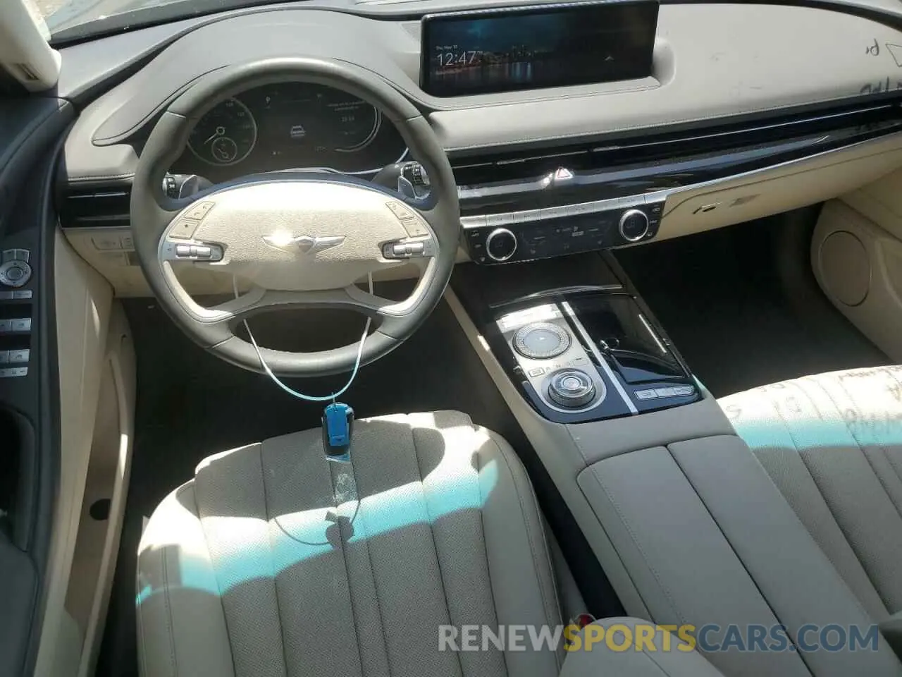 8 Photograph of a damaged car KMTGB4SC5MU082511 GENESIS G80 2021