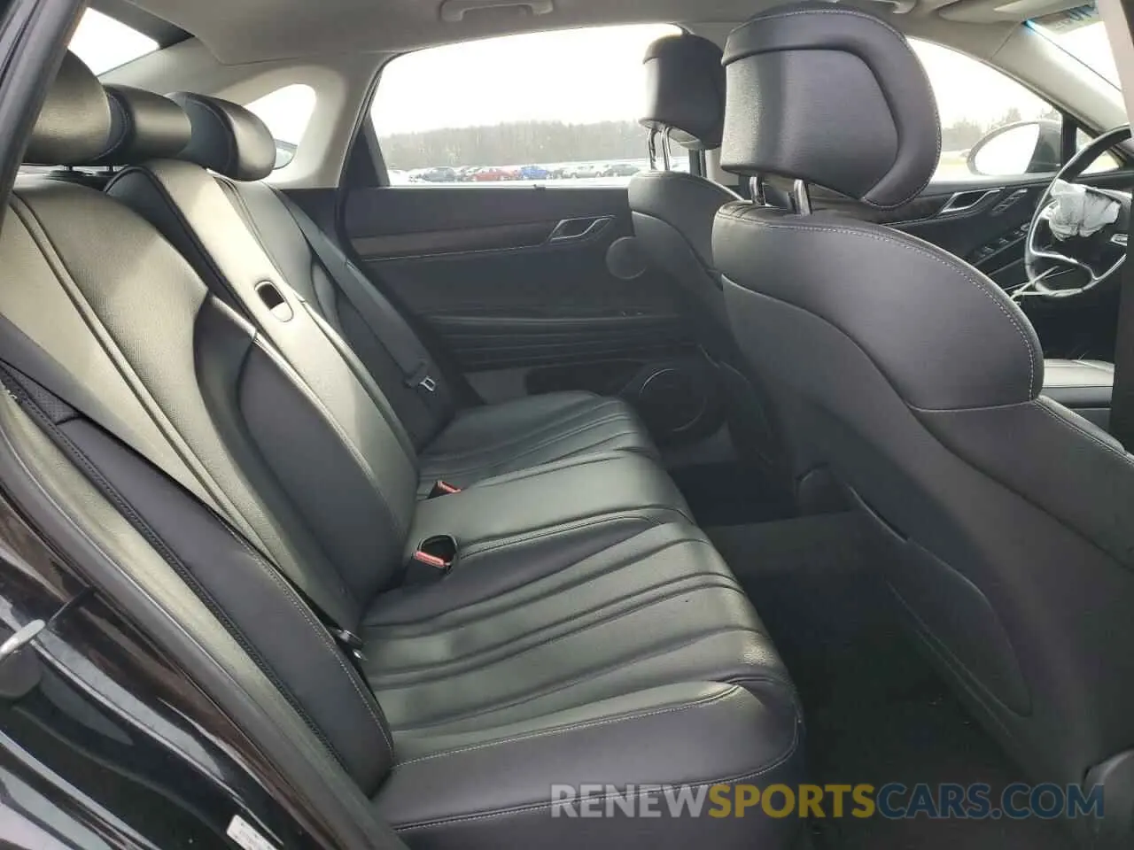11 Photograph of a damaged car KMTGB4SC8MU078145 GENESIS G80 2021