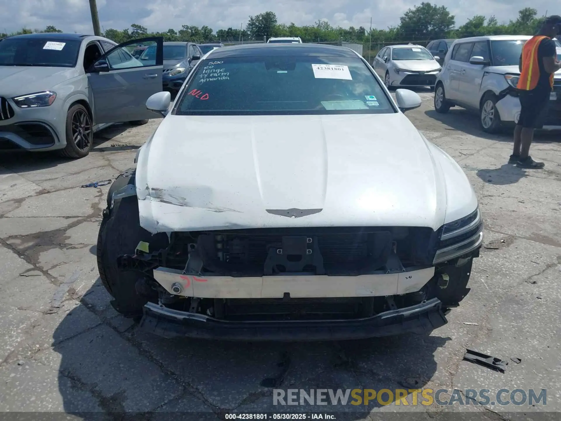 12 Photograph of a damaged car KMTGC4SD3MU088300 GENESIS G80 2021